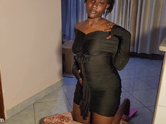 Ebony Goddess's Squirting Passion in Homemade Hard Bliss