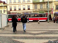 Arsch, Grosse titten, Braunhaarige, Geile alte tussi, Fett, Reif, Milf, Mutti