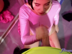 69, お尻, チェコ, 顔射, ジム, ピアス, オッパイの, のぞき