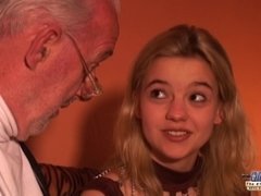 デカ尻, デカチン, フェラチオ, ハードコア, 熟年, 自然山雀, 教師, ティーン