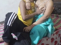 Asiatisch, Grosser schwanz, Besamung, Schmuddelige sprache, Reif, Nippel, Zierlich, Strümpfe