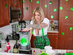 Milf mommy pounded on saint patrick's day