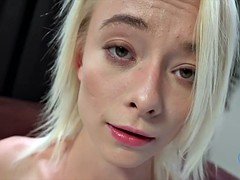 Blondine, Aufs gesicht abspritzen, Handjob, Pov, Rasiert, Titten