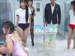 18, 素人, アジア人, 美女, グループ, 手コキする, 日本人, おもらし