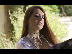 Veronica Vain in Escape from elation Planet