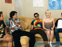 That 70s Ho Queen Of The Sluts - 2:2