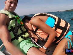 アジア人, デカ尻, デカチン, フェラチオ, 茶髪の, ハードコア, ハメ撮り, ティーン