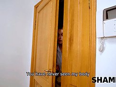 Karina Fox gets humiliated in front of her followers in a steamy matureneighbor encounter