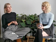 Primera ves, Alemán, Lesbiana, Pezones, Pov, Coño, Afeitado, Tatuaje