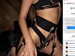In den arsch, Tussi, Blondine, Blasen, Fesselspiele, Milf, Gefesselt, Titten