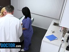 Horny Doctor And Assistant Helps Blonde Teen Patient Gets Her Pussy Juice Flows Again
