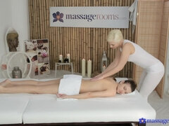 Любители, Блондинки, Лесбиянка, Массаж, Масло, Влажная