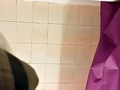 Douche, Espionne, Voyeur