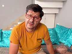 18 ans, Sucer une bite, Petit ami, Attrapée, Européenne, Chatte, Réalité, Adolescente