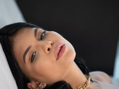 Anal, Nana, Gros cul, Brunette brune, Solo