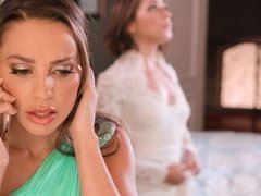 Kont, Slaapkamer, Grote mammen, Blond, Rondborstig, Vingeren, Zoenen, Strippen