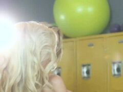 Rubia, Engañando, Pareja, Dominación, Besar, Lesbiana, Lamidas, Mamá