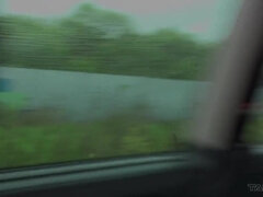 Braunhaarige, Auto, Geile alte tussi, Hardcore, Milf, Nippel, Tätowierung, Titten