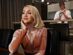 Жопа, Минет, Кончили внутрь, Ласковые ручки, Поцелуи, Бритые, Стриптизерша, Сиськи