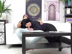 Enthousiasteling, Grote kont, Grote lul, Pijpbeurt, Gevangen, Hondjeshouding, Moeder die ik wil neuken, Kut duiken