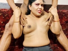 18 jaar, Enthousiasteling, Anaal, Kont naar mond, Strand, Huisgemaakt, Rijpe lesbienne, Stiefmoeder