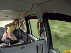 Любители, Жопа, В машине, Пальцем, На природе, Лизание жопы, Тату, Игрушки