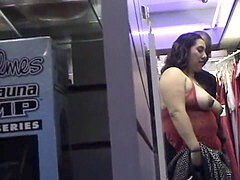 Amateur, Gorda, Culo grande, Mamada, Despelote, Tacones, Latina, Voyeur