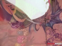 Sucer une bite, Européenne, Français, Léchez, Chevaucher, Rasée, Gicler, Nénés