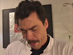 Grosser schwanz, Blasen, Deutsch
