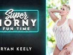 Толстушки, Большая жопа, Смазливые, Пальцем, Большие дырки, Ласковые ручки, Резина, Соло