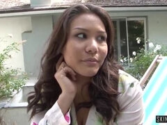 アジア人, 黒人, 中出し, 顔射, はじめて, 異人種間, オーガズム, 小柄