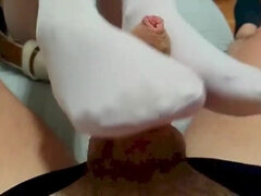 Grosser schwanz, Geile alte tussi, Füsse, Fetisch, Fussjob, Hd, Milf, Schuhe