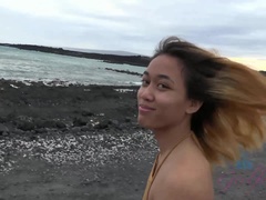 Playa, Bikini, Primera ves, Novia, Al aire libre, Coño, Chorro, Mojado