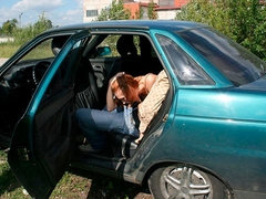 素人, 車, バック, 手コキする, 天然, 赤毛, 魅力的, 三人