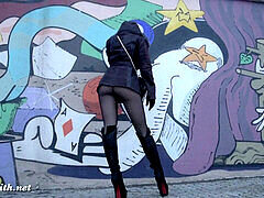 Европейки, Каблуки, Нейлон, На природе, Колготки