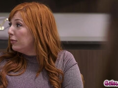 Noire, Noir ébène, Face assise, Hd, Interracial, Embrassement, Mère que j'aimerais baiser, Nénés