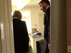 緊縛, デカパイ, イギリス人, 口内発射, 服従, フェティッシュ, 熟年, おもちゃ