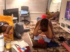 Schlafzimmer, Grosser schwanz, Paar, Schwarz, Frau frau mann, Mutti, Stiefmutter, Flotter dreier
