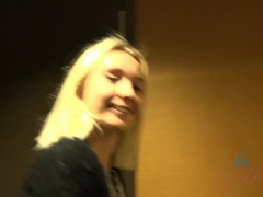 Enthousiasteling, Badkamer, Vies, Vriendin, Gezichtspunt, Mager, Sokken, Nat