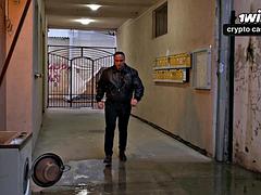Blonde, Sucer une bite, Attrapée, Tir de sperme, Hd, Léchez, Pov, Plan cul à trois