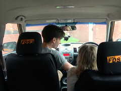 Grote kont, Blond, Auto, Gevangen, Natuurlijke tieten, Kut duiken, Spuiten, Tieten likken