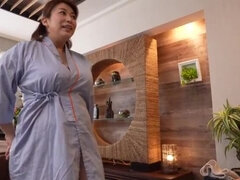 Asiatisch, Schlampe, Betrug, Schwanz, Handjob, Japanische massage, Muschi, Weibliche ejakulation