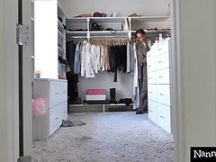 Grosse titten, Geschnappt, Spermaladung, Aufs gesicht abspritzen, Latina, Masturbation, Natürlich, Spanner