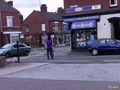 Wohlbeleibte schöne frauen, Grosse titten, Blasen, Braunhaarige, Vollbusig, Pummelig, Interrassisch, Tittenfick