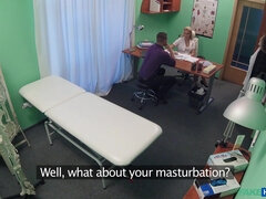 Leie, Bad, Betrug, Handjob, Krankenschwester, Büro, Sperma, Spanner