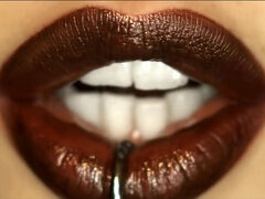 Anal, Gros cul, Gros seins, Sucer une bite, Brunette brune, Hard, Mère que j'aimerais baiser, Actrice du porno