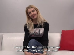 Blondine, Tschechisch, Milf, Dürr, Titten