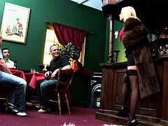 Анальный секс, Большие сиськи, Блондинки, Минет, Без одежды, Двойное проникновение, Групповуха