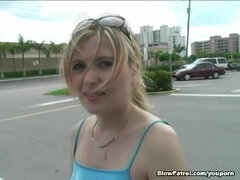 Strand, Auto, Sperma shot, Dubbele penetratie, Hardcore, Realiteit, Tiener, Tieten likken