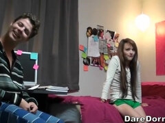 Culo, Residencia universitaria, Pequeña, Coño, Pelirrojo, Flaco, Adolescente, Tetas